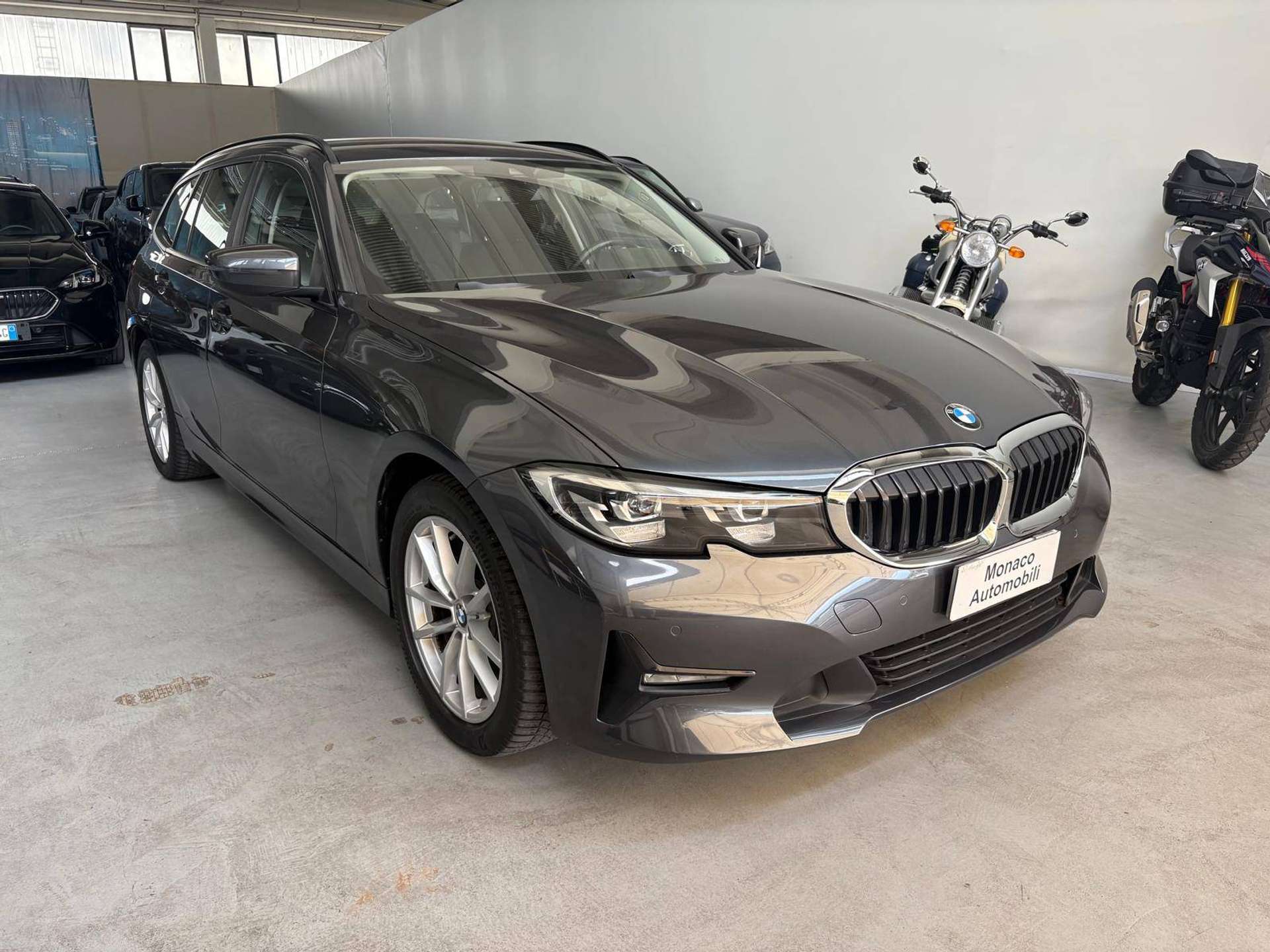 Serie 3 G21 318d Touring mhev 48V Business Advantage auto