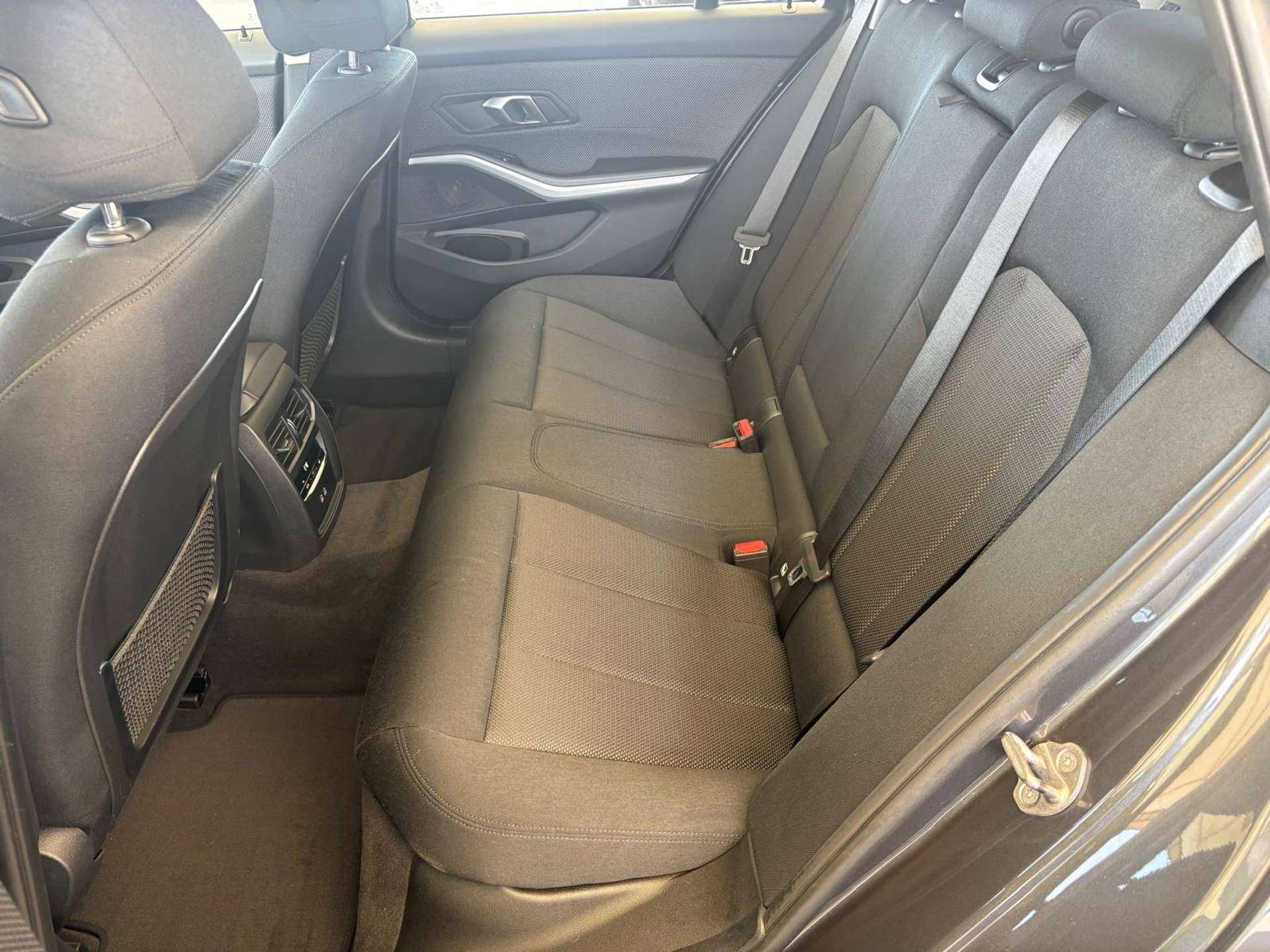 Serie 3 G21 318d Touring mhev 48V Business Advantage auto
