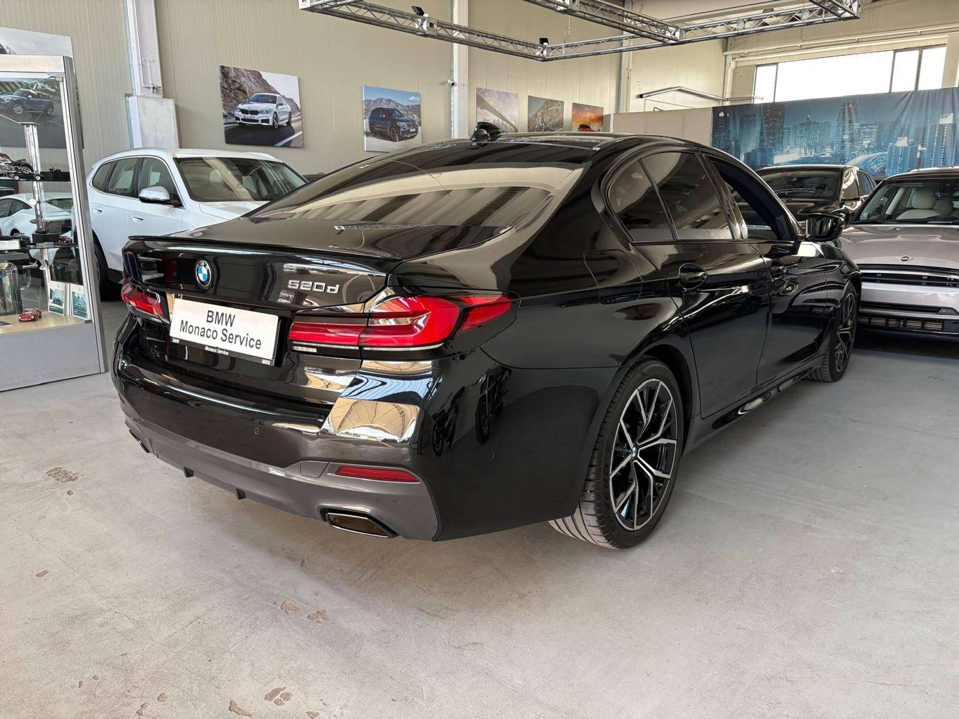 Serie 5 G30 Berlina LCI 520d mhev 48V Msport PRO auto