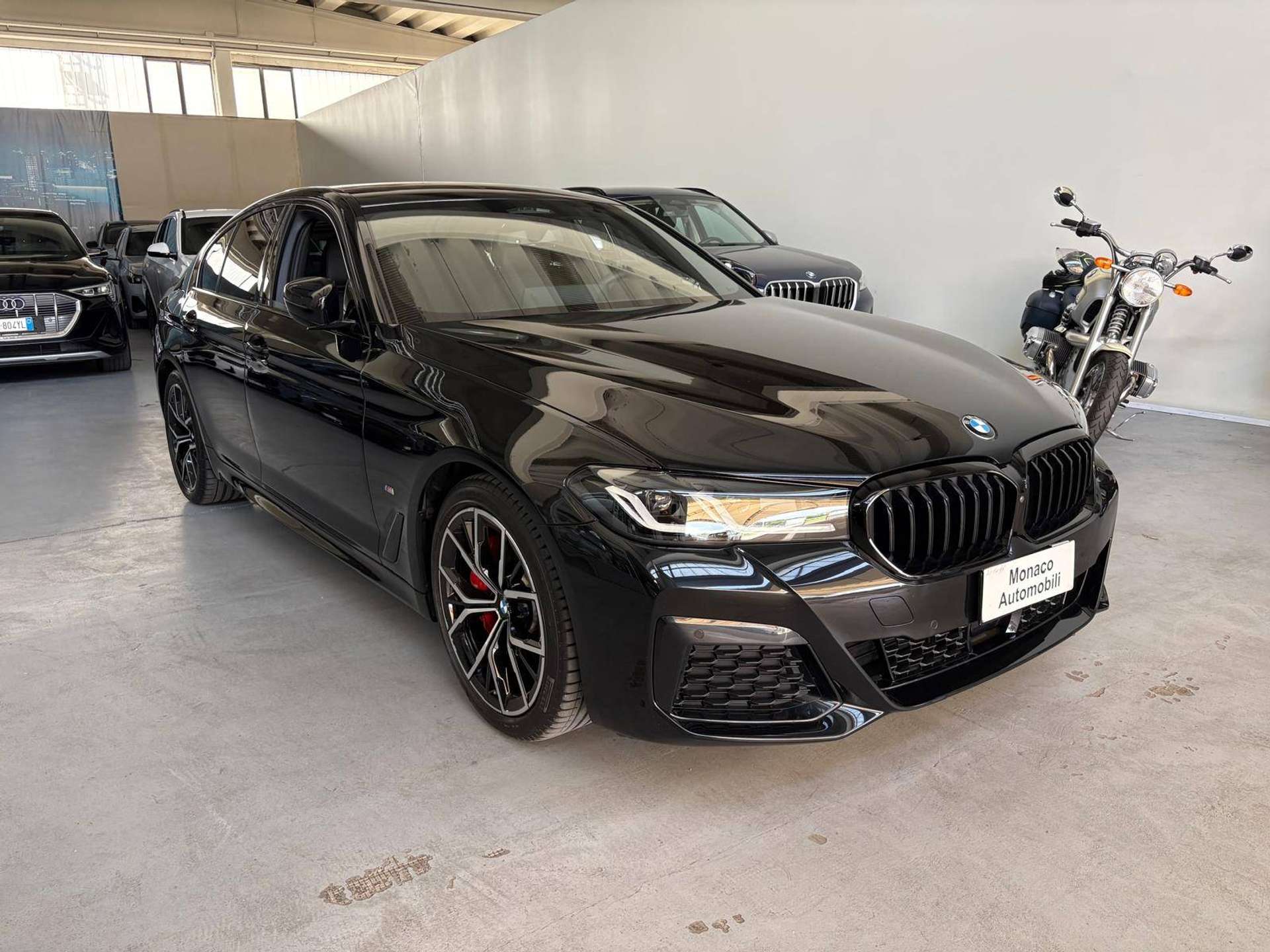 Serie 5 G30 Berlina LCI 520d mhev 48V Msport PRO auto