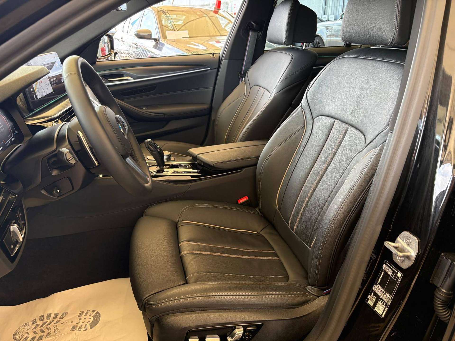 Serie 5 G30 Berlina LCI 520d mhev 48V Msport PRO auto