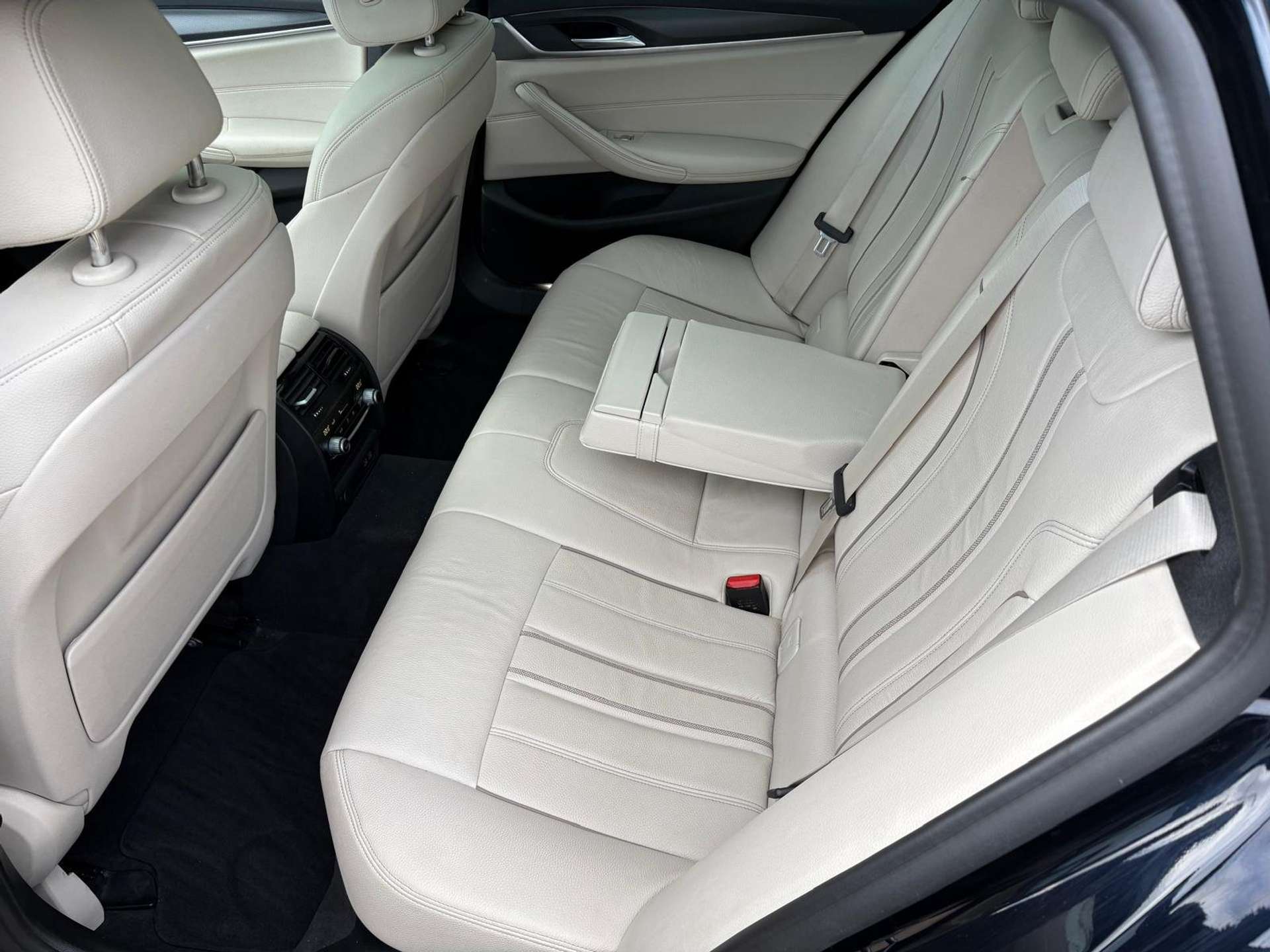 Serie 5 G31 LCI 540i Touring 48V xdrive Msport