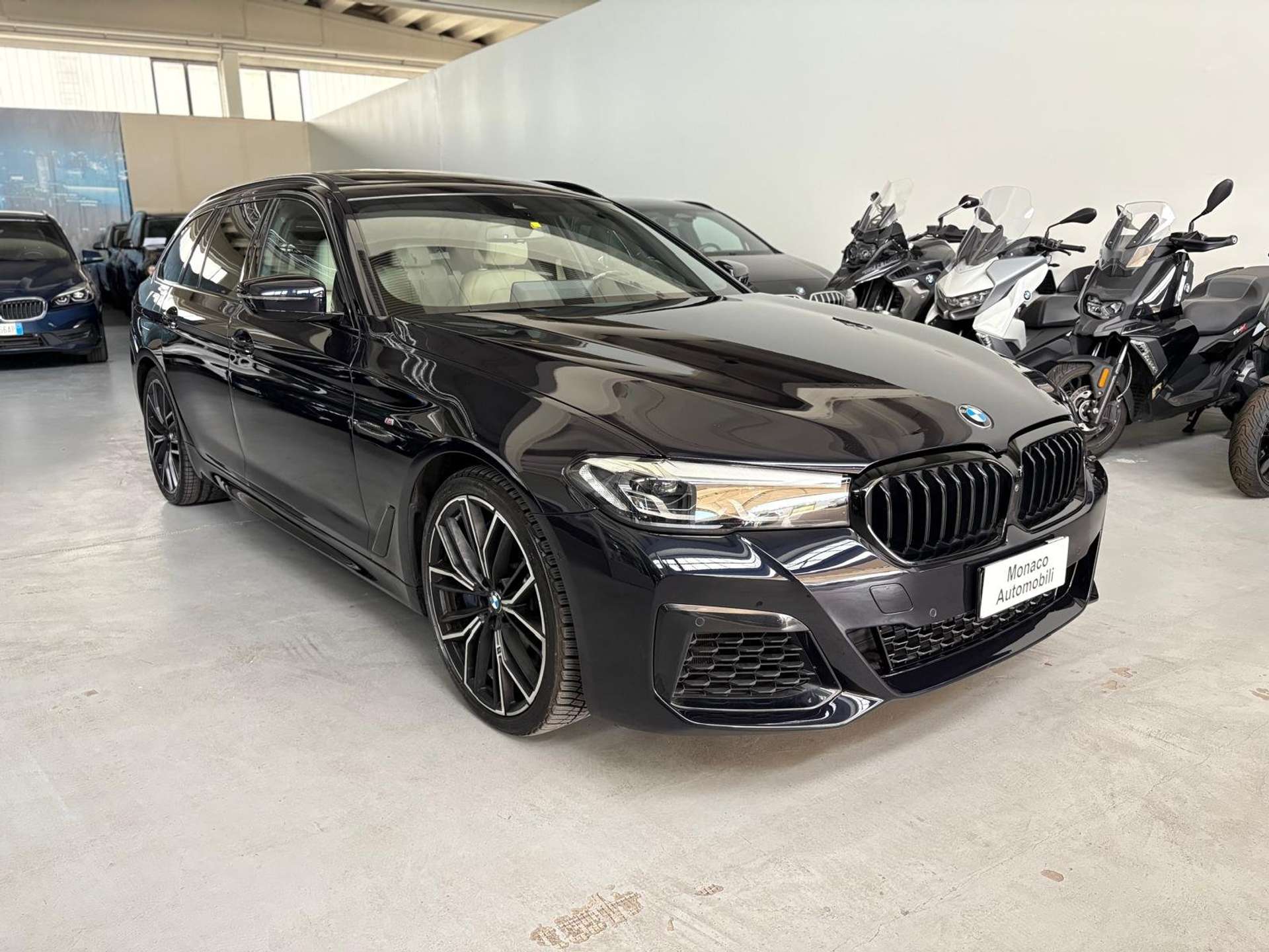Serie 5 G31 LCI 540i Touring 48V xdrive Msport