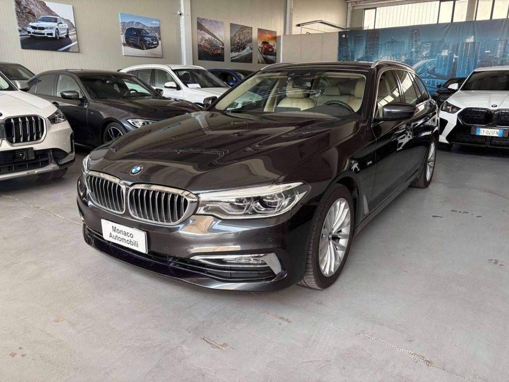 Serie 5 G31 Touring 520d Touring Luxury auto