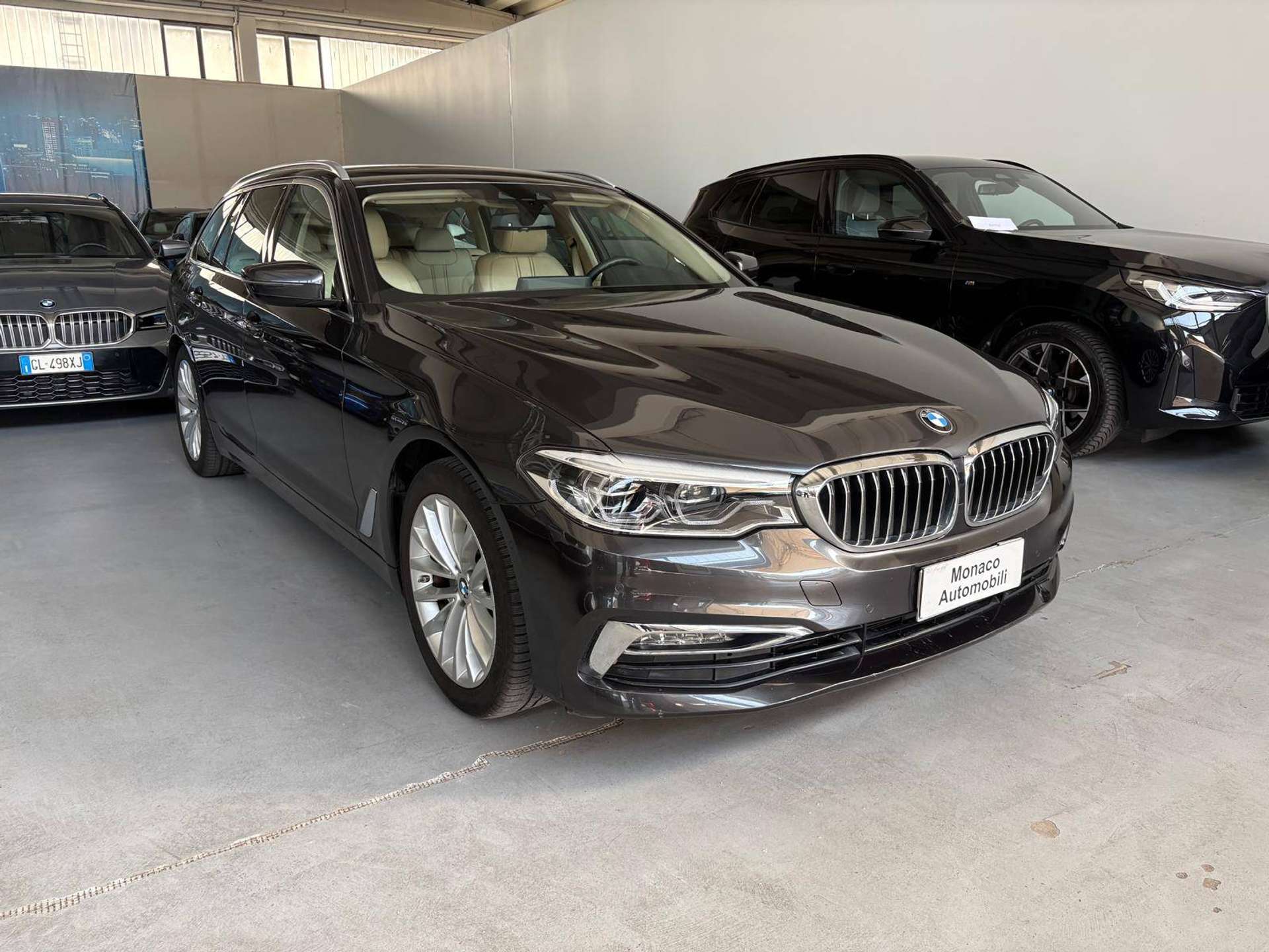 Serie 5 G31 Touring 520d Touring Luxury auto