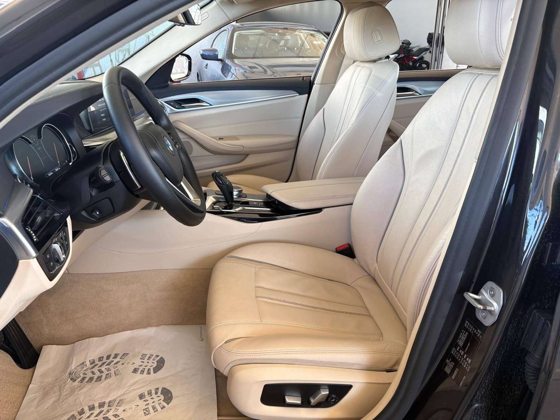 Serie 5 G31 Touring 520d Touring Luxury auto