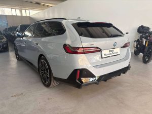 Serie 5 G61 Touring 520d Touring 48V xdrive MSport Pro auto