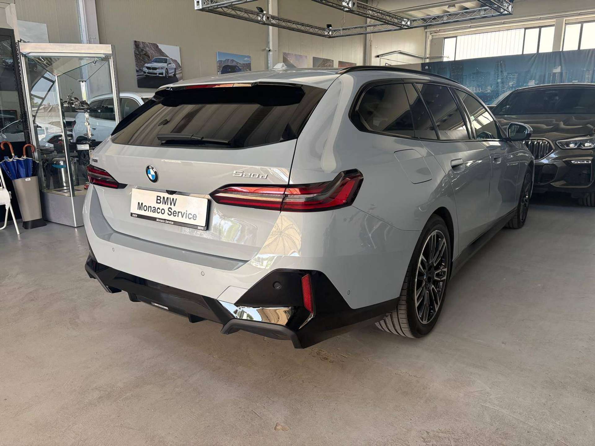 Serie 5 G61 Touring 520d Touring 48V xdrive MSport Pro auto