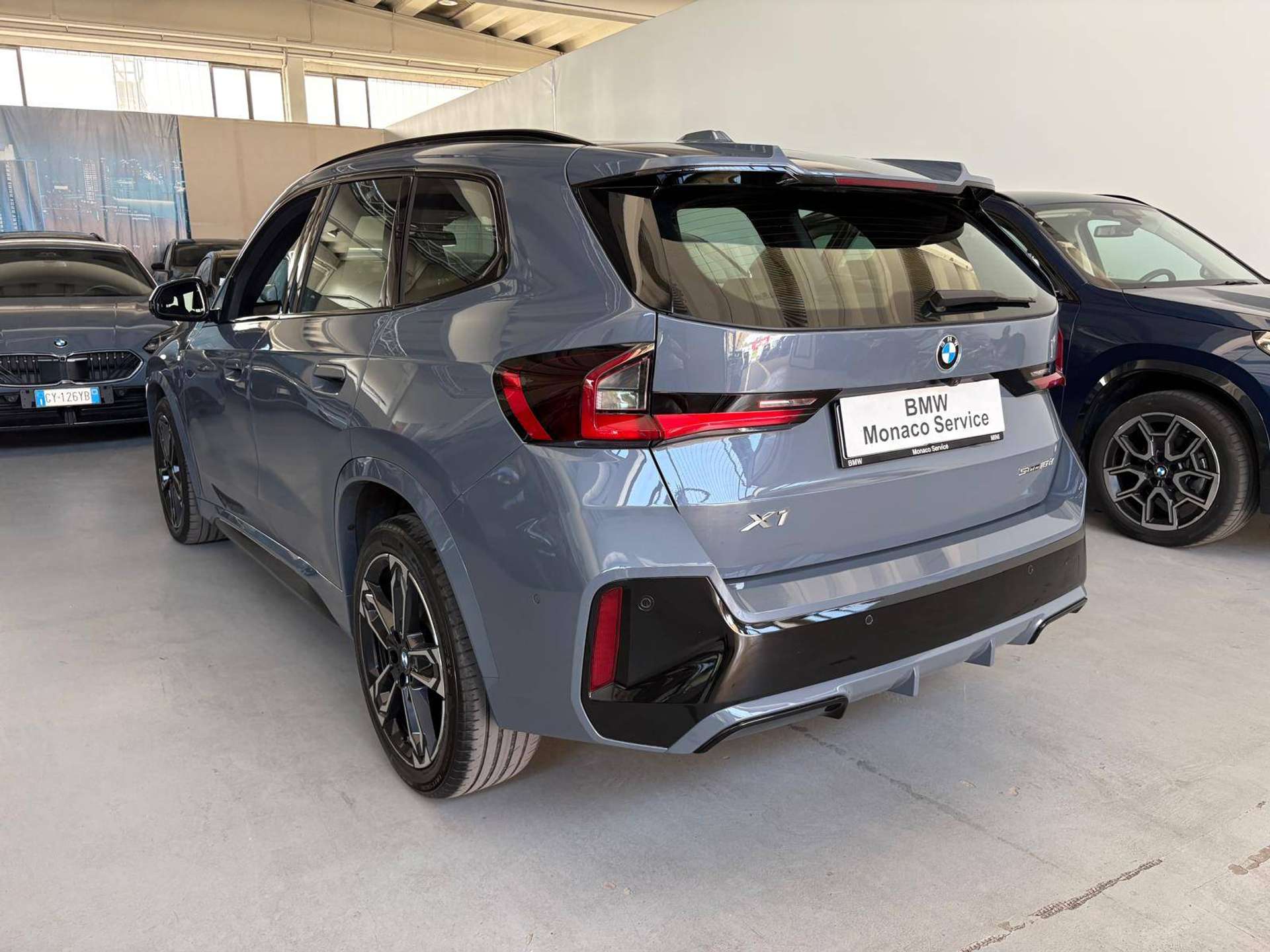 X1 U11 sdrive18d MSport Pro auto