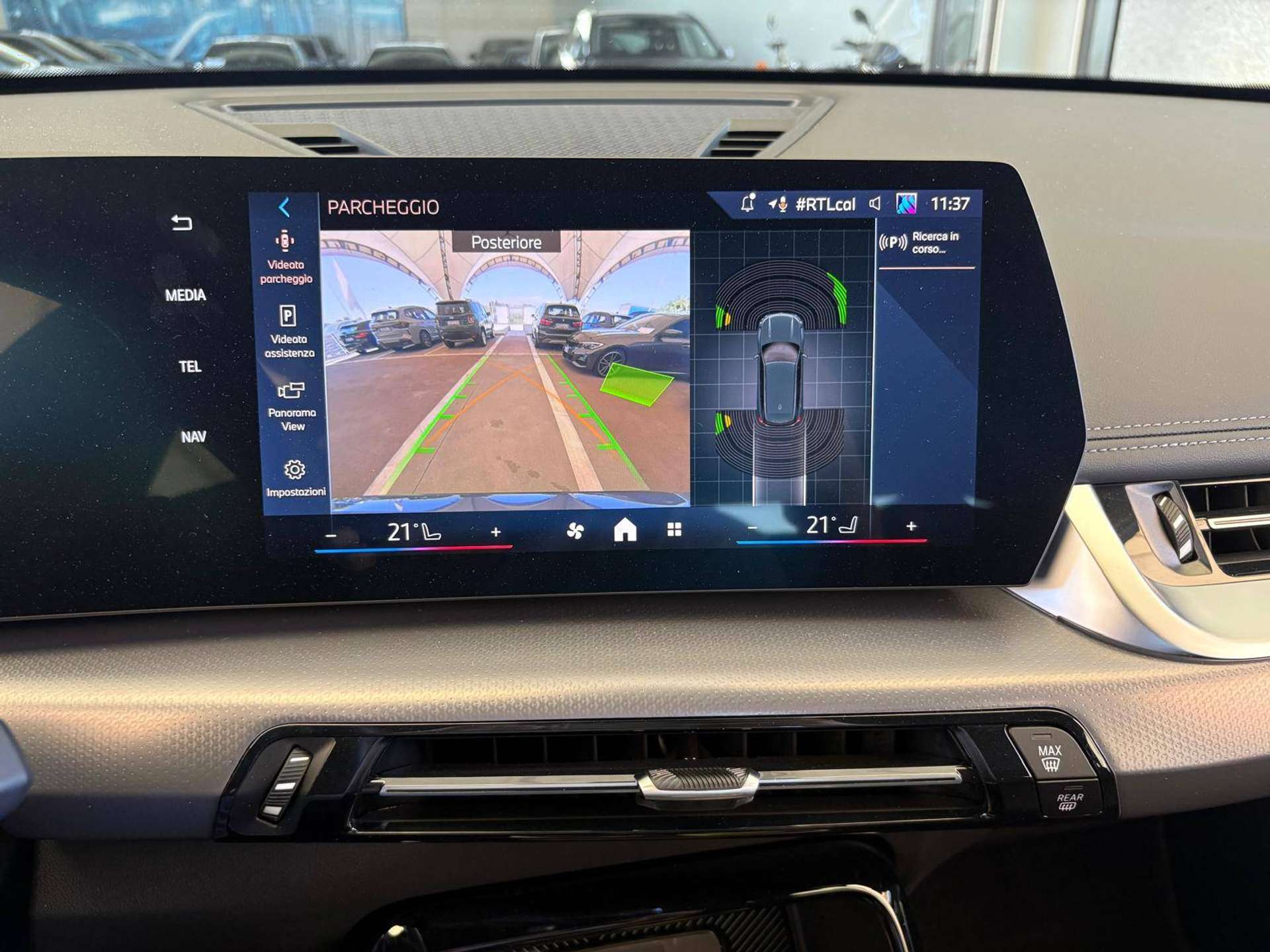 X1 U11 sdrive18d MSport Pro auto