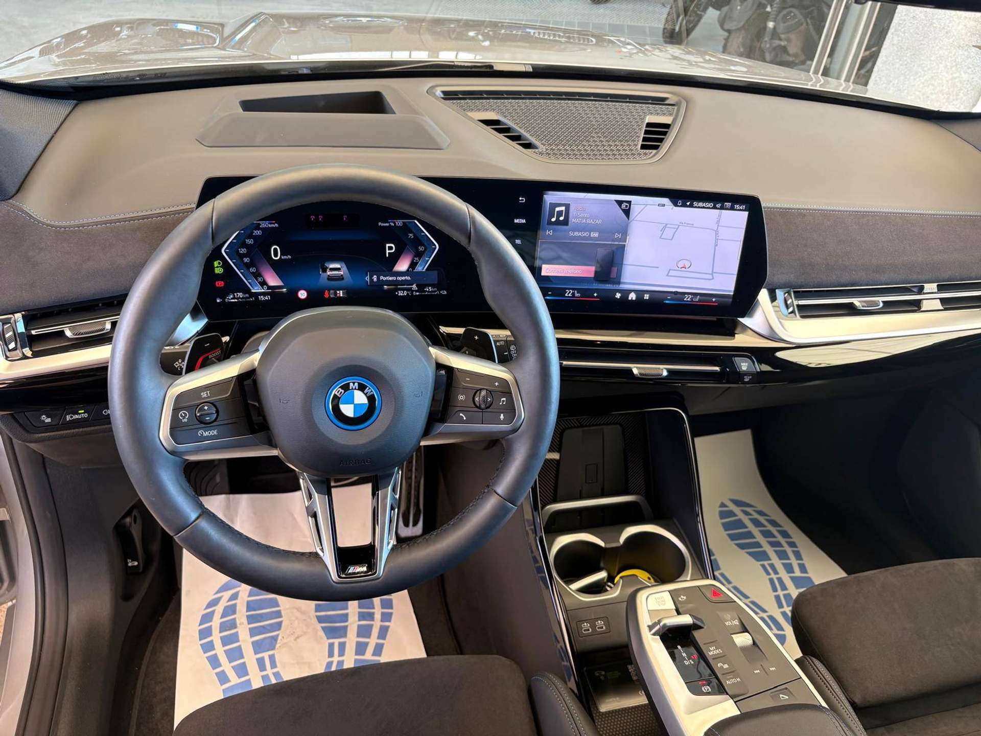 X1 U11 xdrive 25e MSport Pro auto