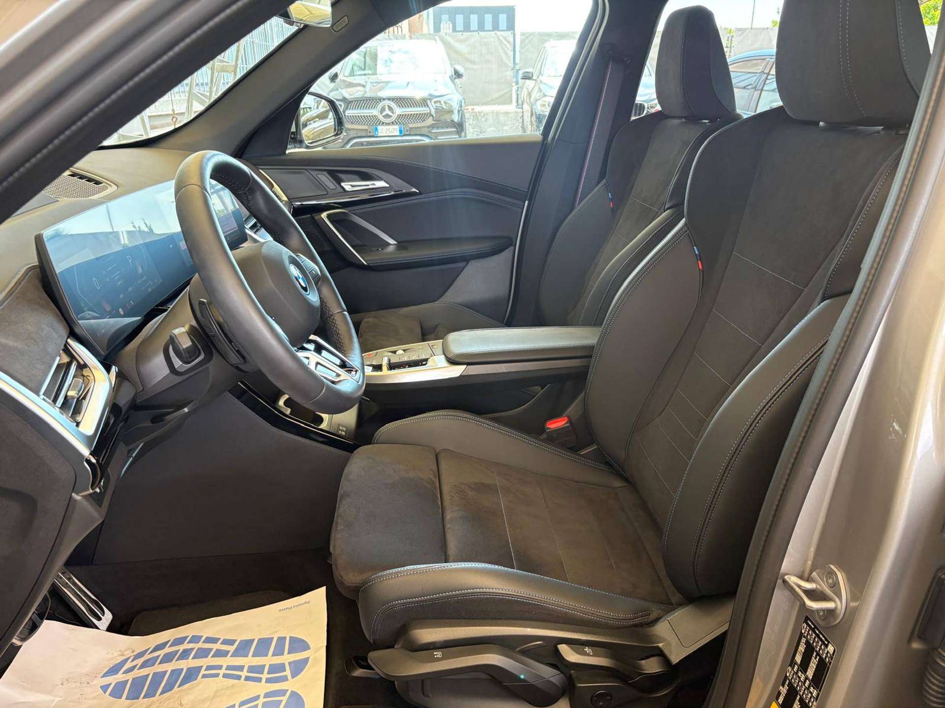 X1 U11 xdrive 25e MSport Pro auto