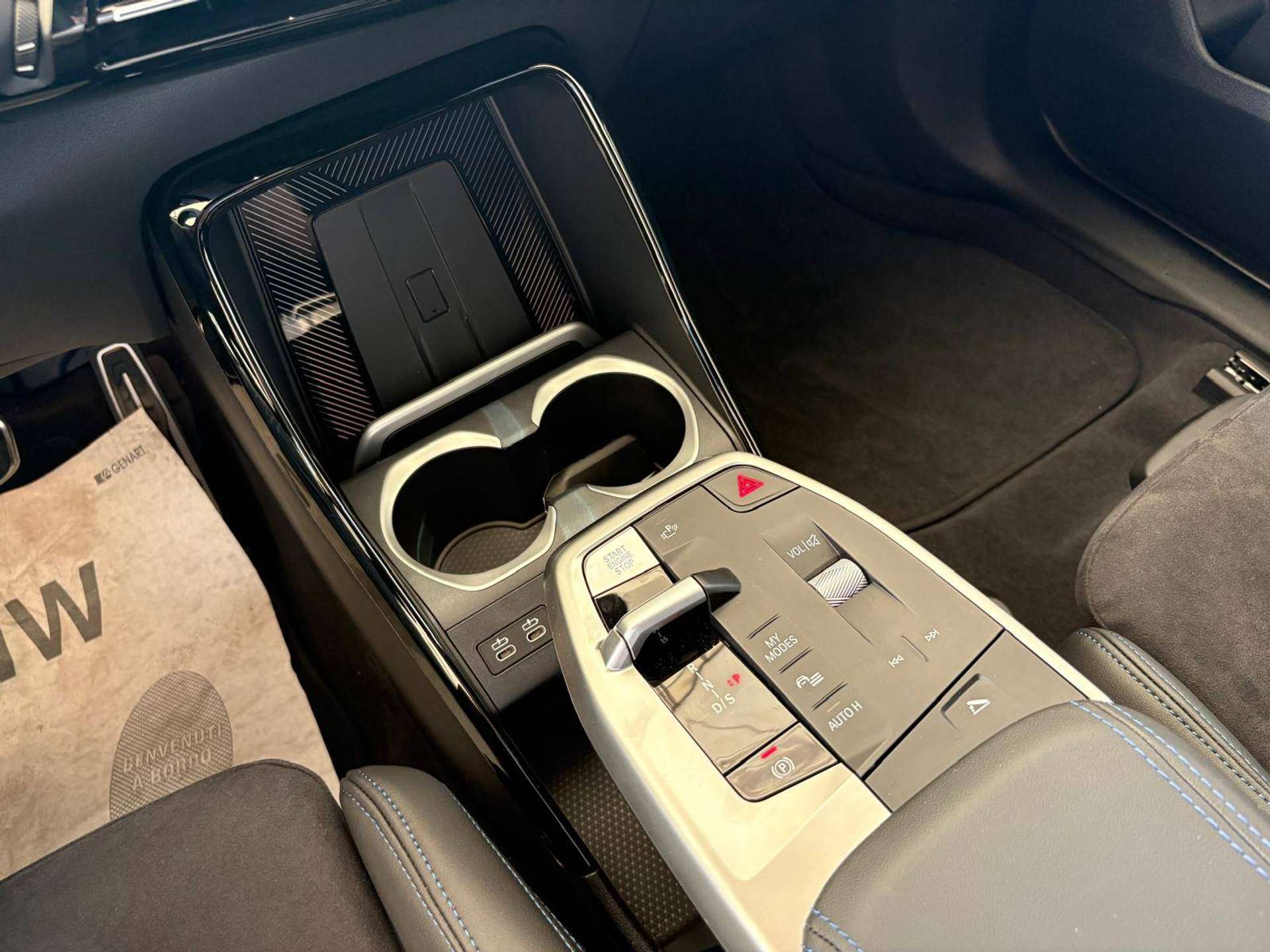 X1 U11 xdrive 25e MSport Pro auto