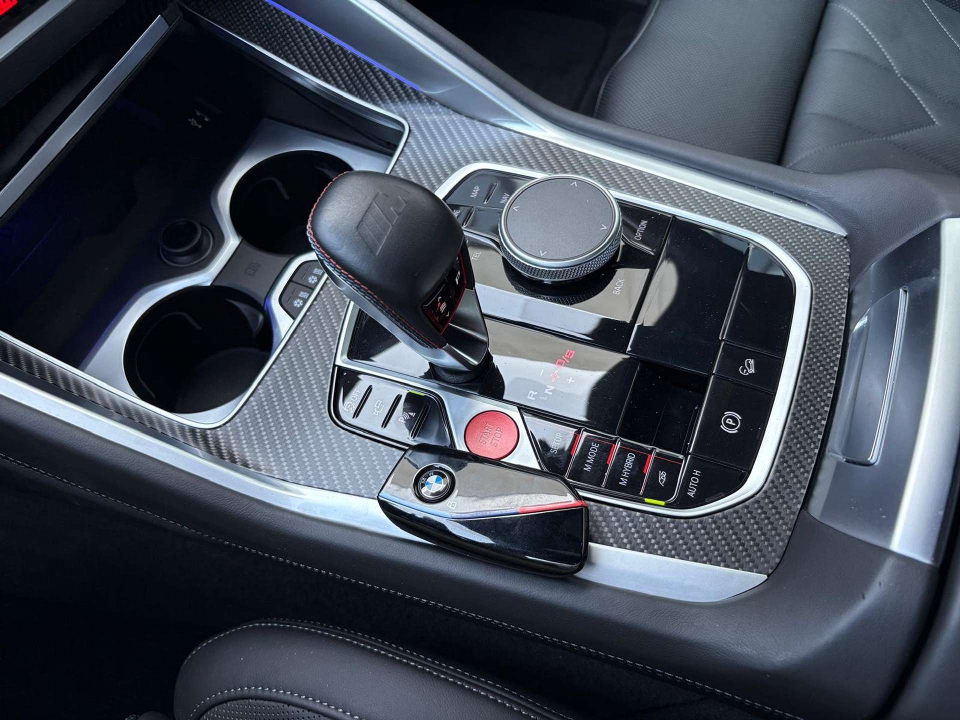 XM G09 4.4 phev auto