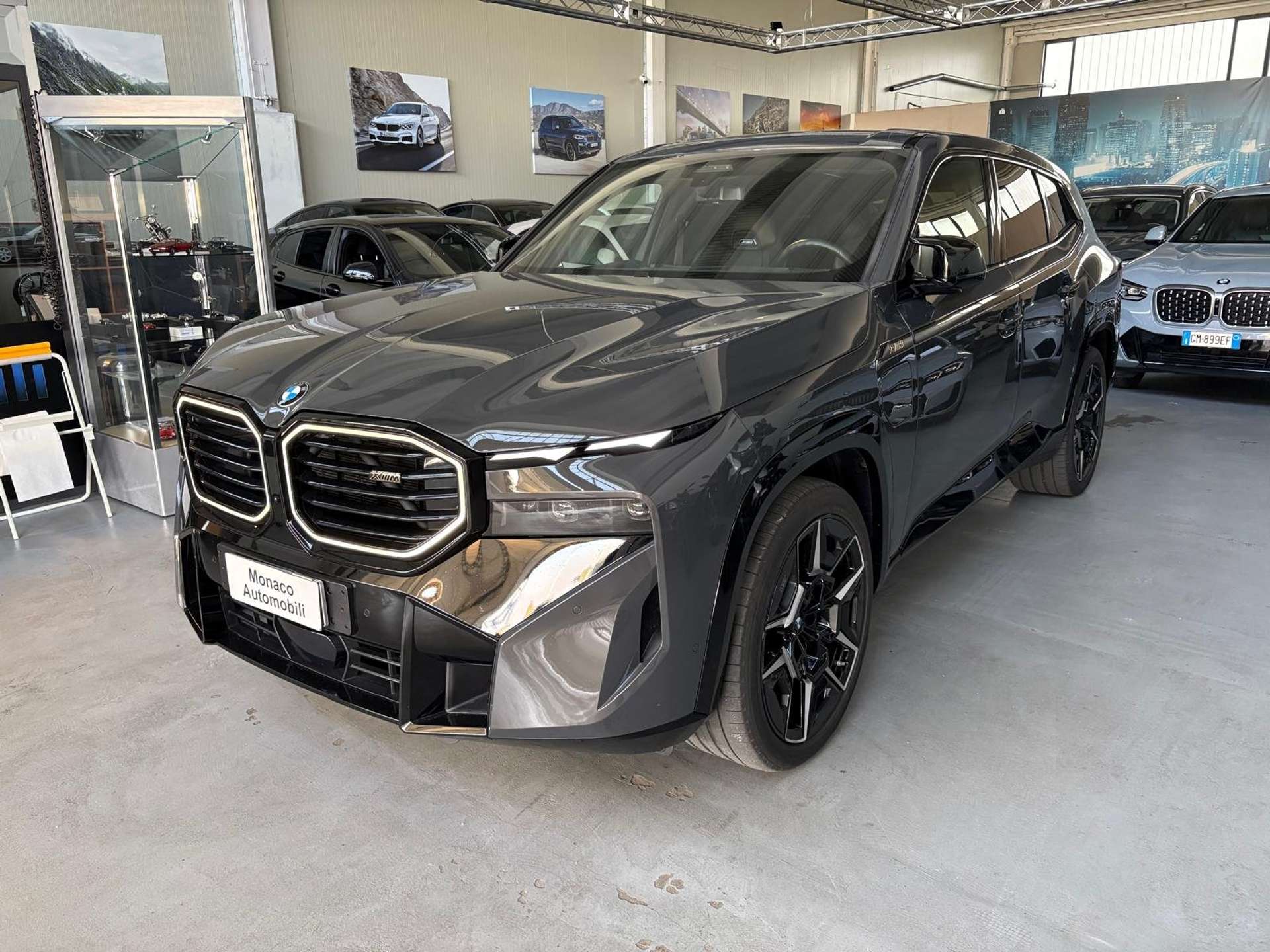 XM G09 4.4 phev auto