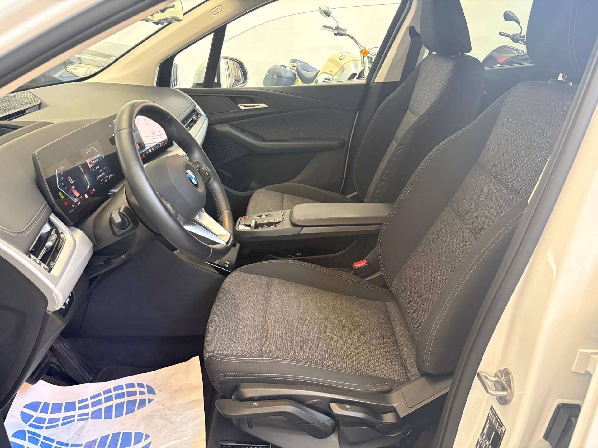 218i Active Tourer auto