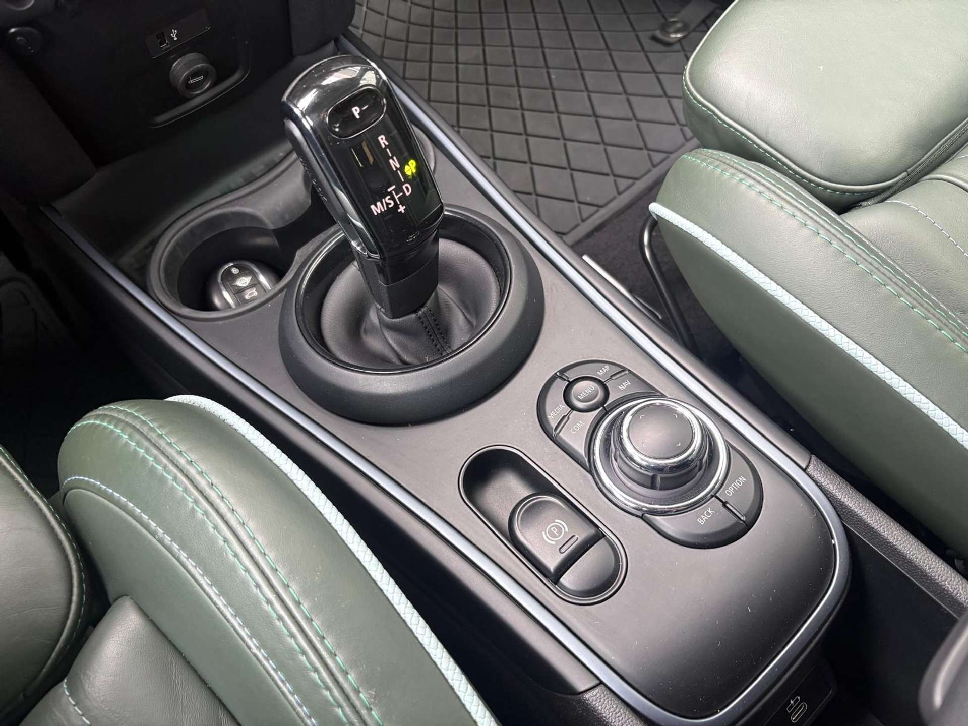 Mini Countryman F60 1.5 Untamed auto