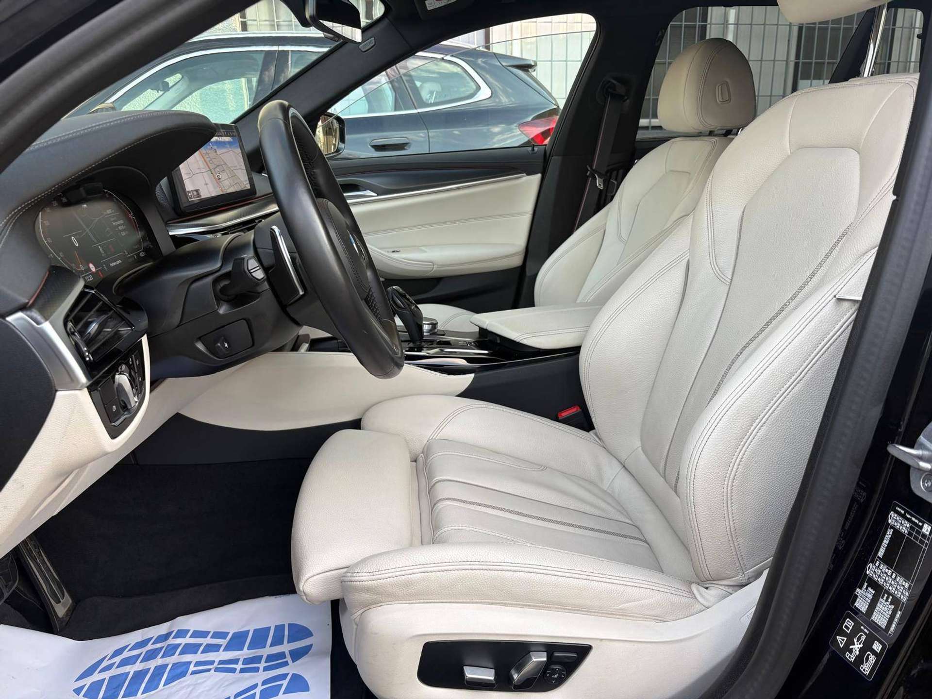 Serie 5 G31 Touring LCI 520d T. mhev 48V xdrive Msport auto