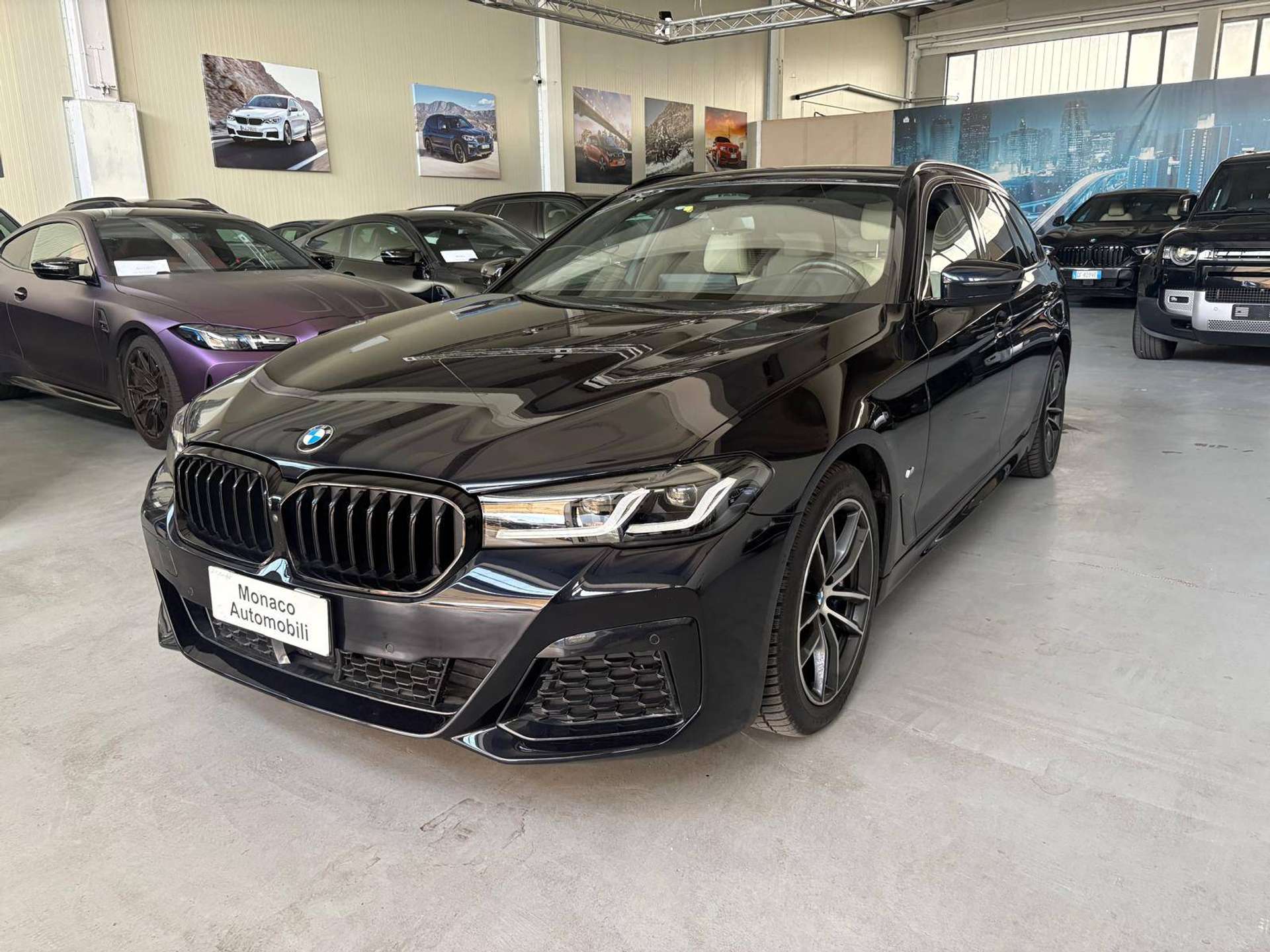 Serie 5 G31 Touring LCI 520d T. mhev 48V xdrive Msport auto