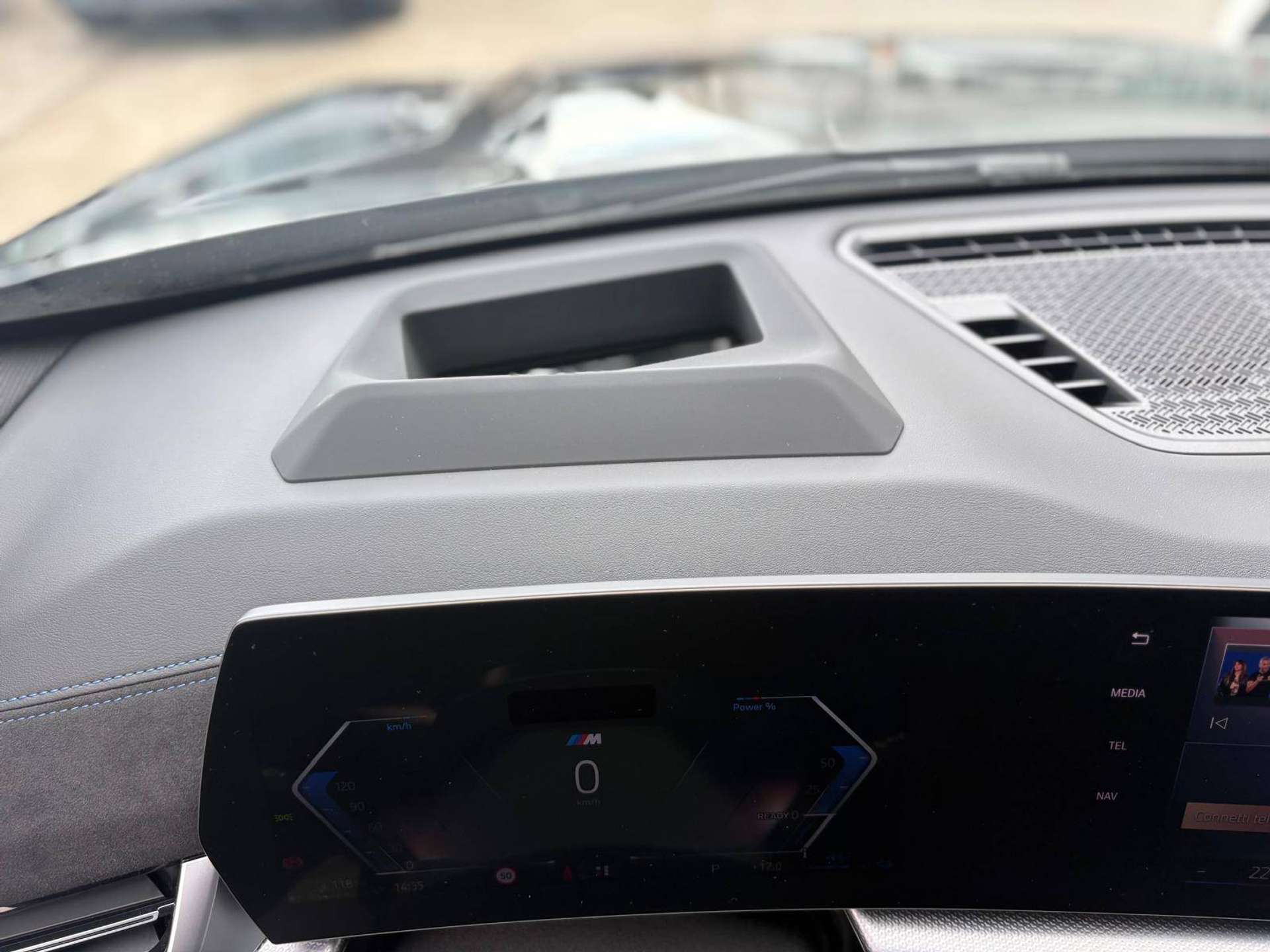 X1 U11 xdrive 25e MSport Pro auto