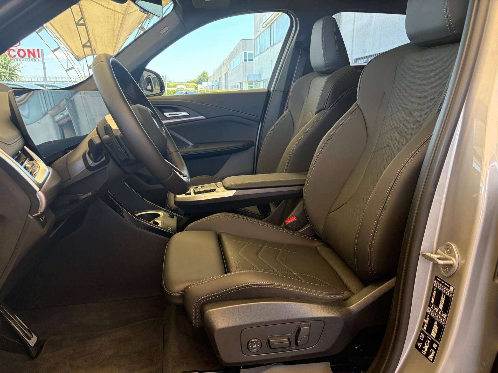 X1 U11 xdrive23d mhev 48V MSport Pro auto