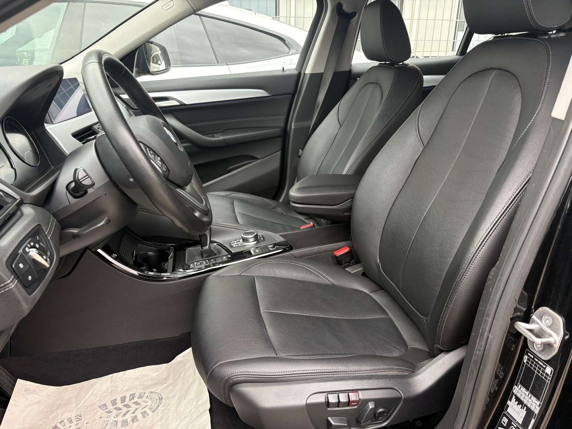 X2 F39 xdrive20d Advantage auto
