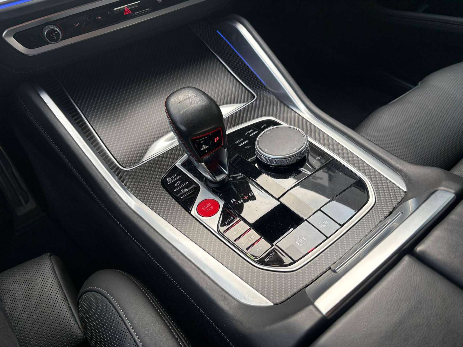 XM G09 4.4 phev auto